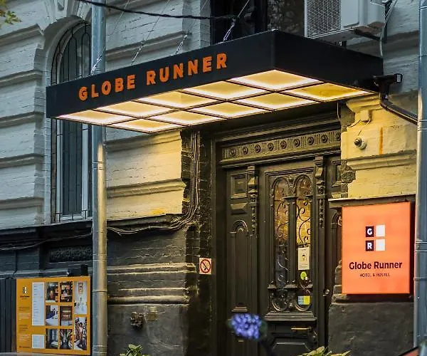 Globe Runner Rooms & Dorms Київ